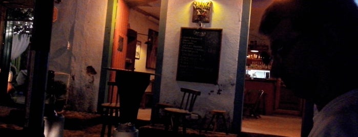 Camoka Arte Café is one of Orte, die LF gefallen.