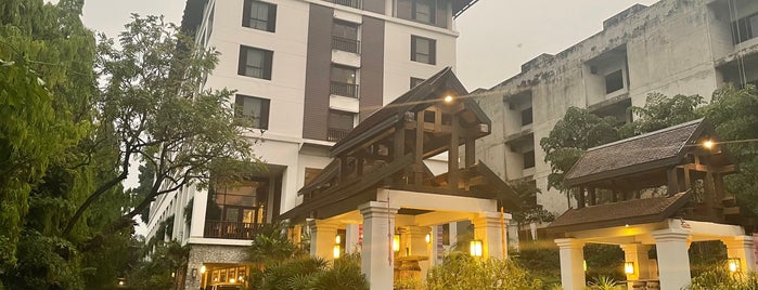 Wienglakor Hotel is one of Hotel.