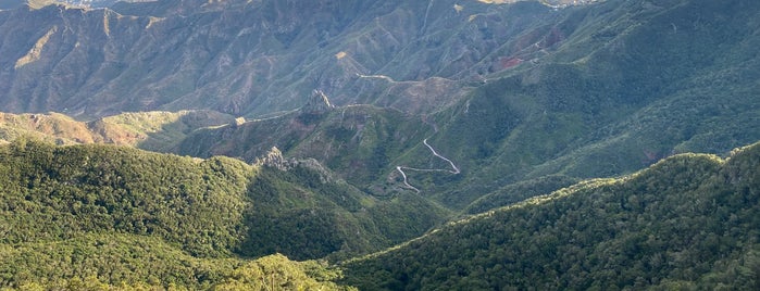 Pico del Inglés is one of RT: Jardina-Taborno-Chinamada.