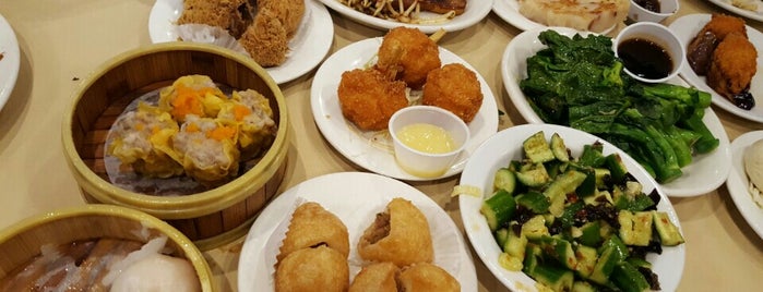 Super Star Asian Cuisine is one of America’s Best Chinese Restaurants.