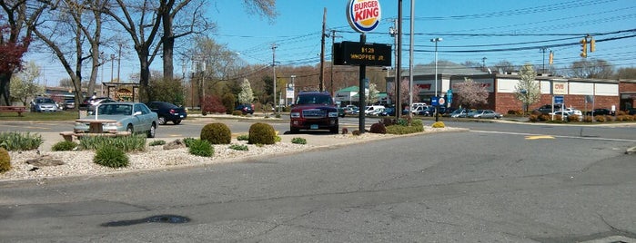Burger King is one of Lieux qui ont plu à Josh.
