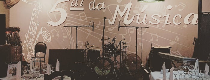 5al da Musica is one of Tempat yang Disukai BP.