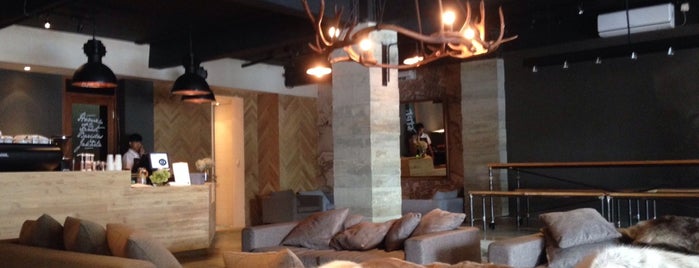 Crematology Coffee Roasters is one of The 9 Best Places for Mac & Cheese in Jakarta.