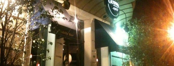 The Oldest Public Bar is one of สถานที่ที่บันทึกไว้ของ Sabri.