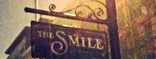 The Smile is one of Guide to New York City.