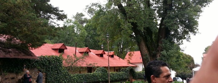 Hacienda Venta de Guadalupe is one of Orte, die Jennice gefallen.