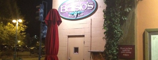 Bellisio's Restaurant & Wine Bar is one of Locais curtidos por Corey.