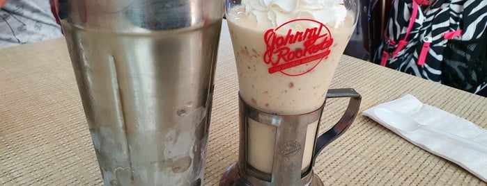 Johnny Rockets is one of Santiago worth it.