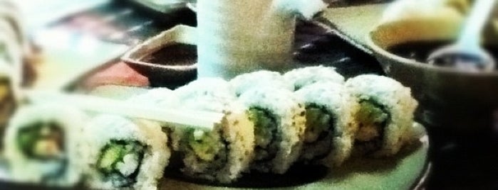 Sushi Zukiji is one of Delicias....