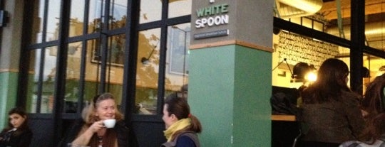 White Spoon is one of Athens Cocktail bars.