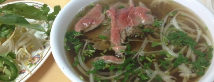 Pho Hong is one of Anthony 님이 저장한 장소.