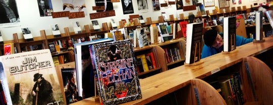 Tall Tales Book Shop is one of Chester 님이 좋아한 장소.