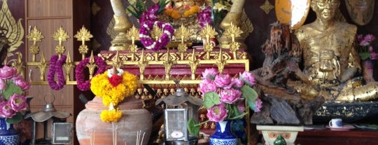 วัดอัมพวา is one of TH-Temple-1.