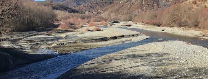 Γεφύρι Πορτίτσας is one of Lieux sauvegardés par Thanos.