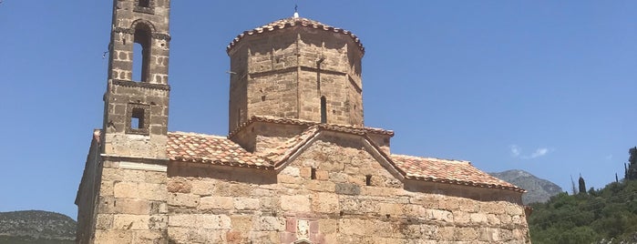 Mourtzinos Tower is one of Mani West.