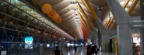 Aeroporto di Madrid-Barajas (MAD) is one of Airports.