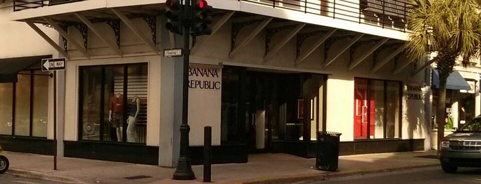 Banana Republic Factory Store is one of Rickさんのお気に入りスポット.