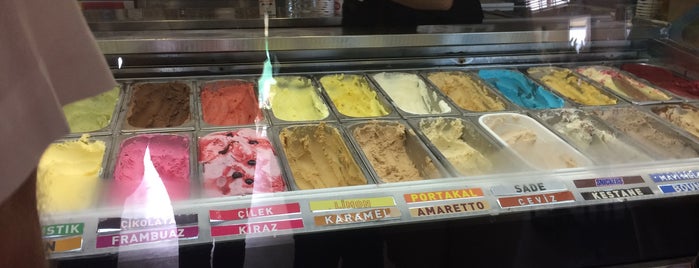Mardo Ice Cream & Cafe is one of Kibris.