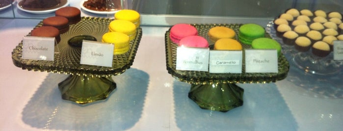 São Brigadeiros is one of Marianaさんのお気に入りスポット.