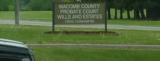Macomb County Probate Court is one of Wayne Oakland Macomb MI.