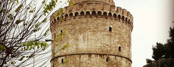 Beyaz Kule is one of Список Хипстерахмет-Хипстеракиса.
