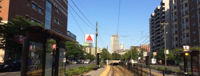 MBTA Blandford Street Station is one of Lieux qui ont plu à Tammy.