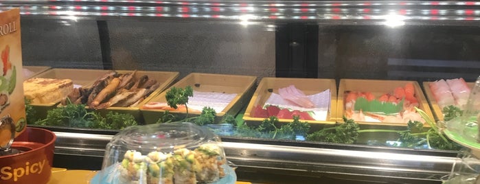 Sushi Train is one of Lieux qui ont plu à Alex.