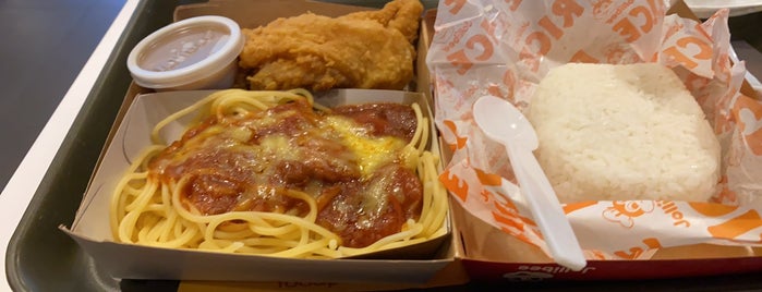 Jollibee is one of Ianさんのお気に入りスポット.