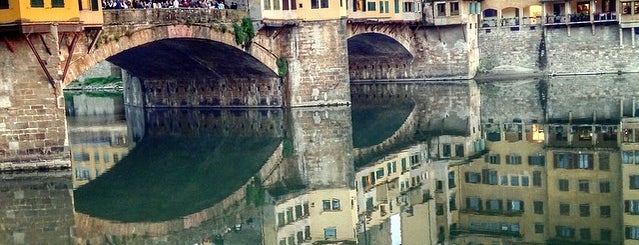Ponte Vecchio is one of Luoghi Preferiti in Toscana.