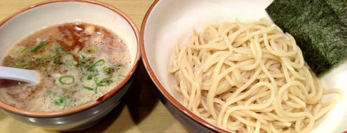 麺や 輝 長堀橋店 is one of つけ麺が美味しいらーめん屋.
