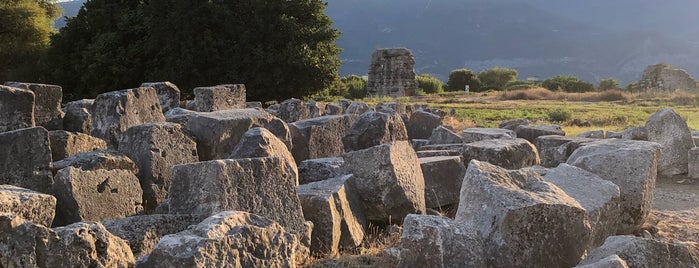 Limyra Antik Kenti is one of ANCIENT LOCATIONS IN TURKEY.