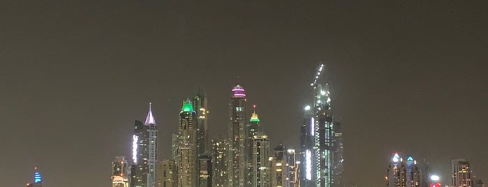 Jumeirah Palm is one of Dubai.