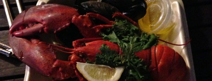 Harvey Cedars Shellfish Co. is one of Posti che sono piaciuti a Jo-Ann.