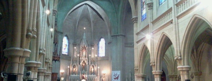 Catedral Nuestra Señora del Rosario de Azul is one of Tempat yang Disukai Alejandro.