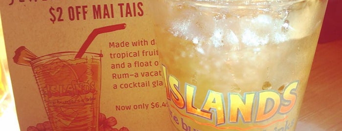 Islands Restaurant is one of The 15 Best Places for Mai Tais in Los Angeles.