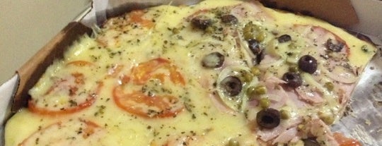 Dona Redonda Pizzeria & Cia is one of Top 10 dinner spots in montes claros.