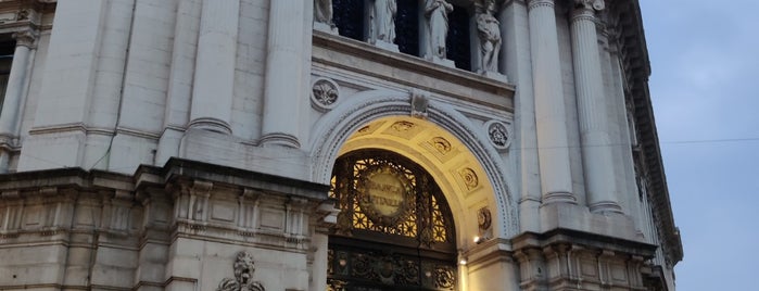 Banca d'Italia is one of Lieux qui ont plu à Aniya.