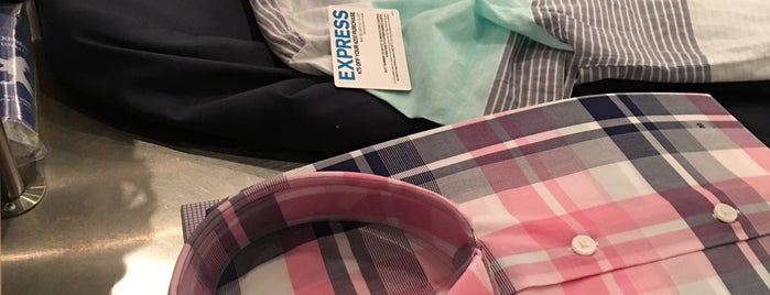 Express is one of clothes.