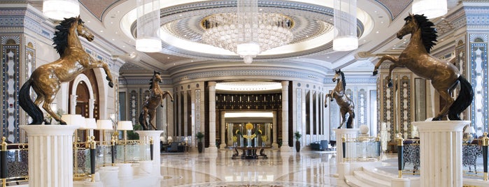 The Ritz-Carlton, Riyadh is one of Gespeicherte Orte von 🕊 Fondation.