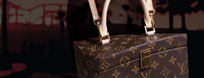 Louis Vuitton is one of Vincentさんのお気に入りスポット.