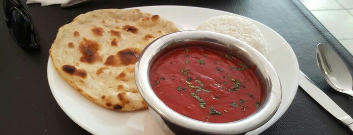 Curry & Kabab Indian Restaurant is one of Tempat yang Disimpan Fabian.