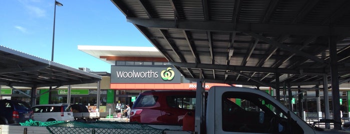 Woolworths is one of Tempat yang Disukai Andreas.