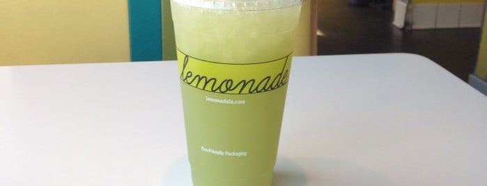 Lemonade is one of สถานที่ที่ Julia ถูกใจ.