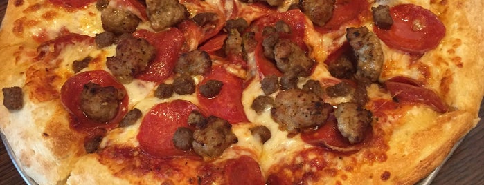 Rotolo's Pizzeria is one of The 15 Best Places for Pizza in Baton Rouge.