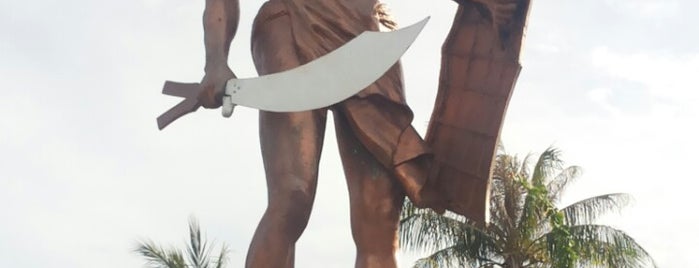 Statue of Datu Lapu-Lapu is one of Филлипины.