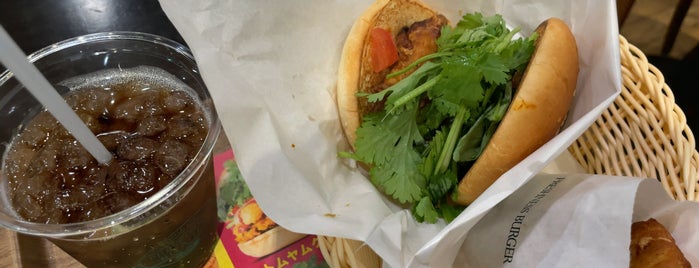 Freshness Burger is one of #Somewhere In Osaka.