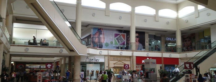 Mall Multiplaza is one of Tegucigalpa.