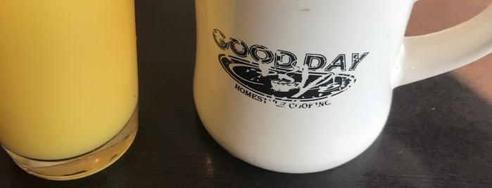 Good Day Cafe is one of สถานที่ที่ Keaten ถูกใจ.