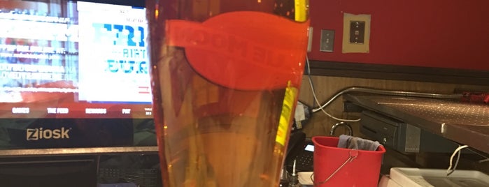 Red Robin Gourmet Burgers and Brews is one of Celiac-Friendly.