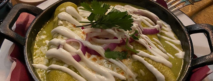 Mexicocina Agaveria is one of good bar food - brooklyn.